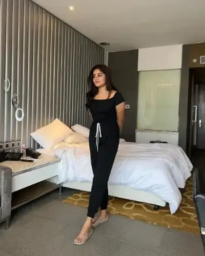 Call Girls Mehkar Cash On Delivery